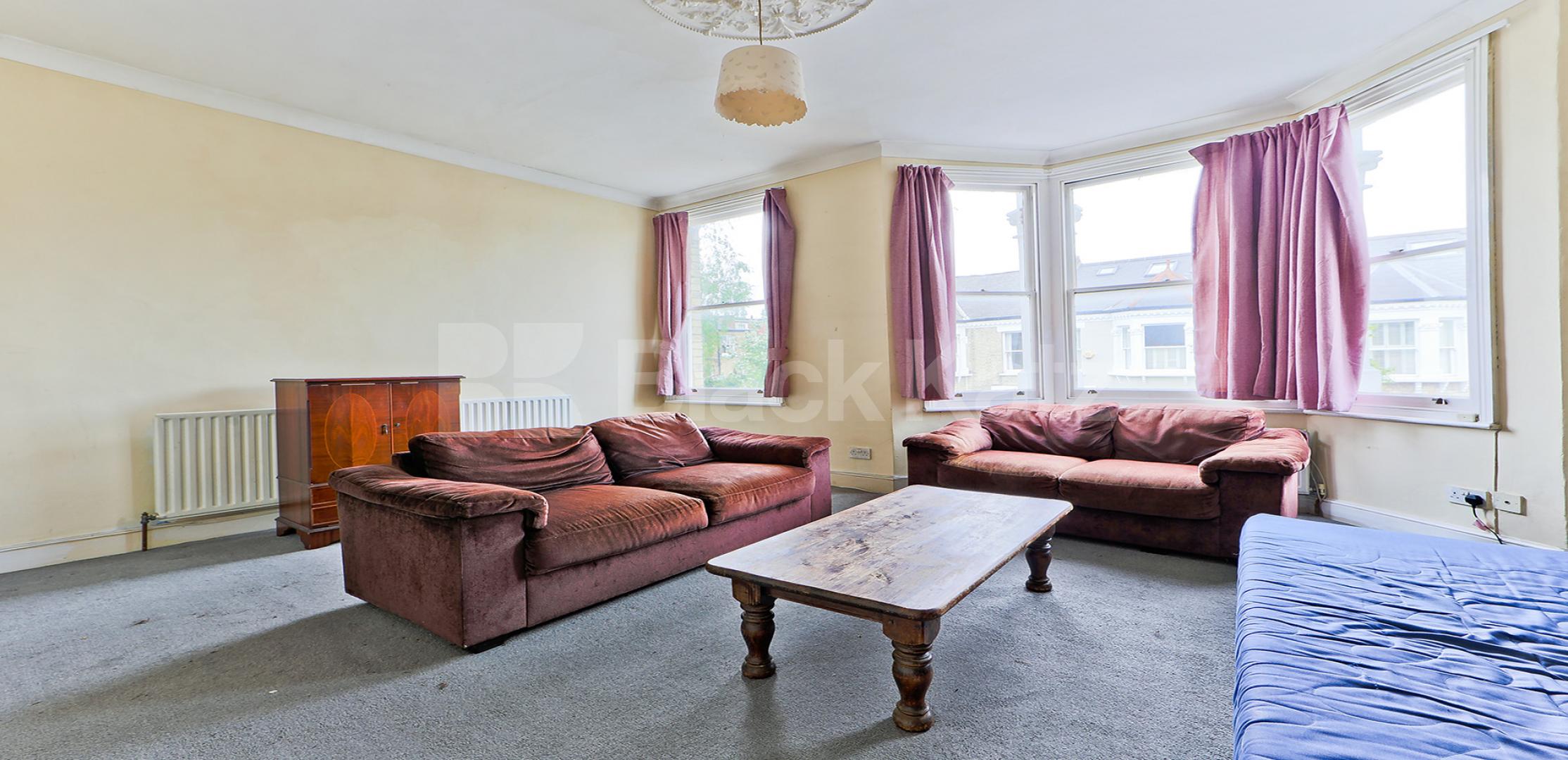 			LET, 3 Bedroom, 1 bath, 1 reception Apartment			 Elms Crescent , Abbeville Village. Clapham